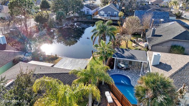 1382 EASTWIND Drive N, Jacksonville Beach, FL 32250