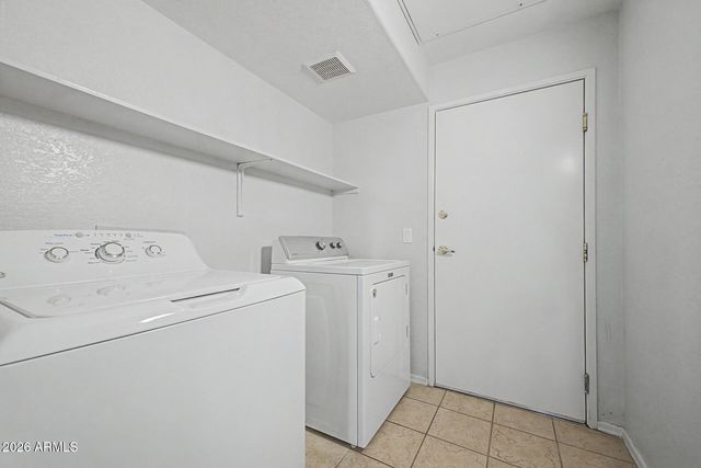 1335 E JUNE Street 114, Mesa, AZ 85203