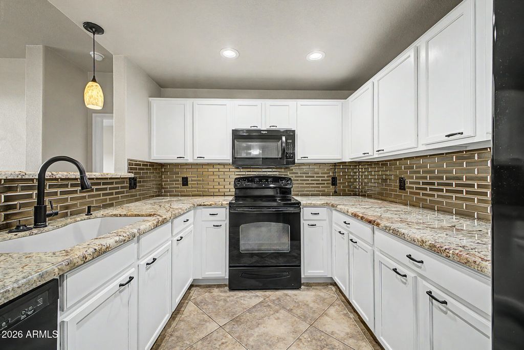 Image 6 of property listing at 1335 E JUNE Street 114, Mesa, AZ 85203