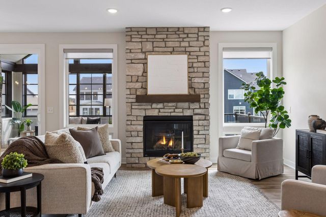 10196 Queensland Lane N, Maple Grove, MN 55311