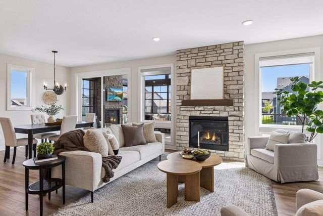 10196 Queensland Lane N, Maple Grove, MN 55311