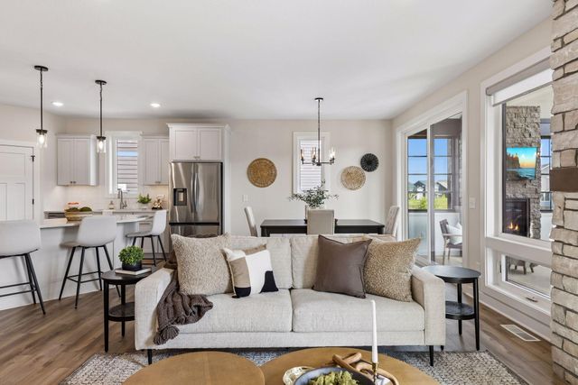 10196 Queensland Lane N, Maple Grove, MN 55311