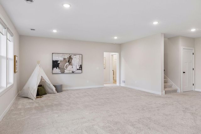 10196 Queensland Lane N, Maple Grove, MN 55311