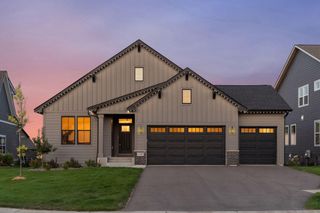 10196 Queensland Lane N, Maple Grove, MN 55311
