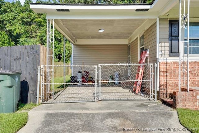 350 Longhorn Drive, Fayetteville, NC 28303