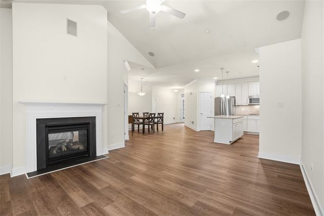 618 Old Glory Lane, Economy, PA 15042