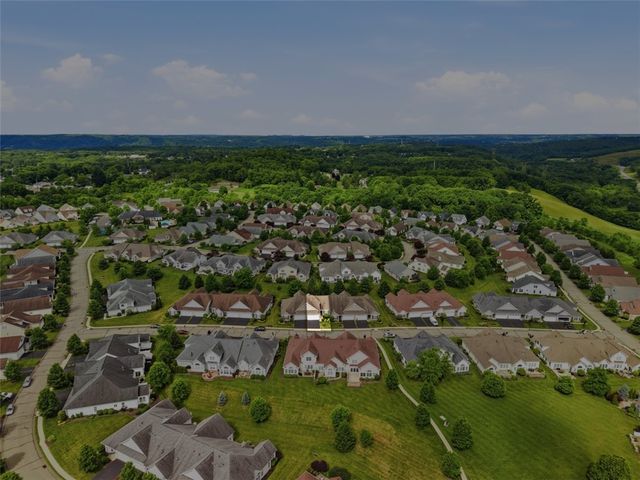 618 Old Glory Lane, Economy, PA 15042
