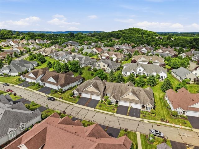 618 Old Glory Lane, Economy, PA 15042