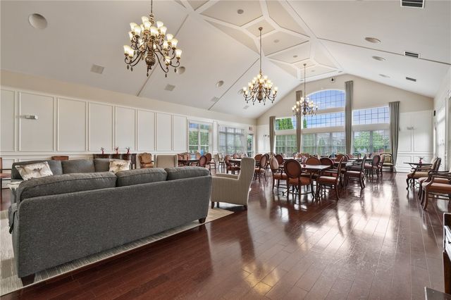 618 Old Glory Lane, Economy, PA 15042