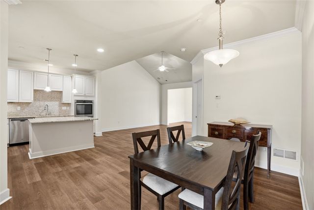 618 Old Glory Lane, Economy, PA 15042