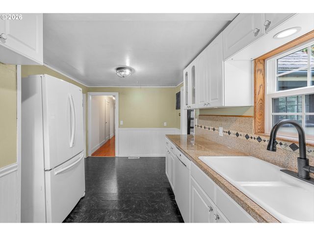 3219 Se 174TH Ave, Portland, OR 97236