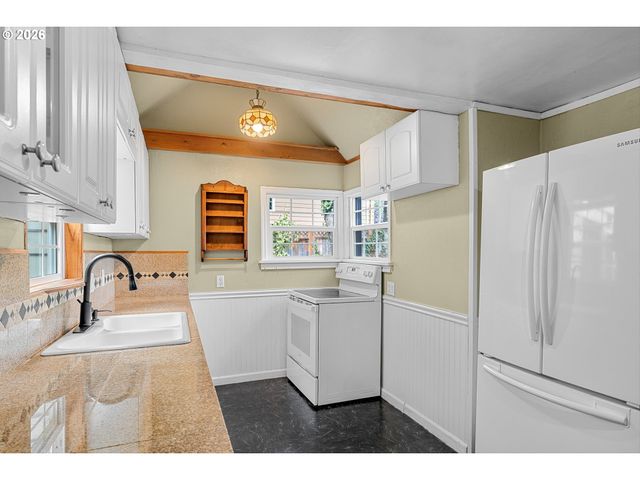 3219 Se 174TH Ave, Portland, OR 97236