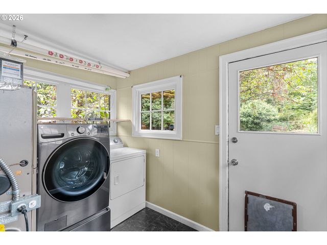 3219 Se 174TH Ave, Portland, OR 97236