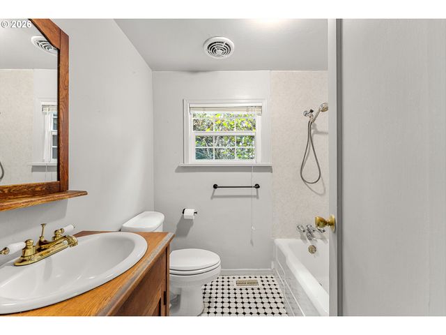 3219 Se 174TH Ave, Portland, OR 97236