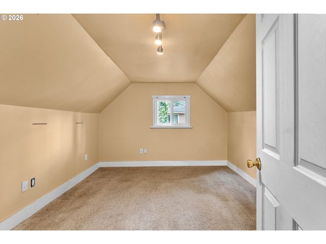 3219 Se 174TH Ave, Portland, OR 97236