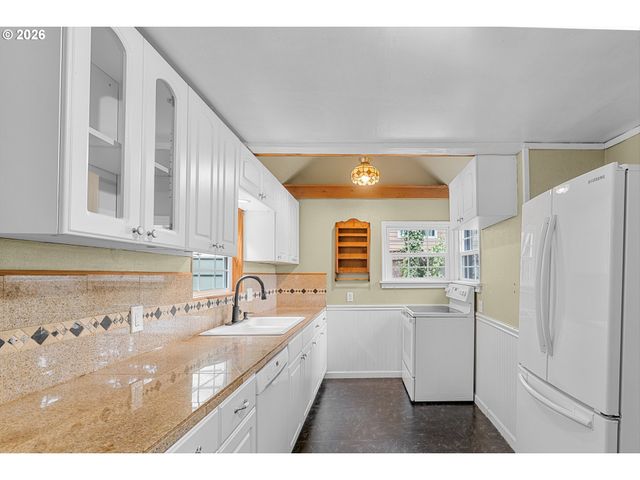 3219 Se 174TH Ave, Portland, OR 97236