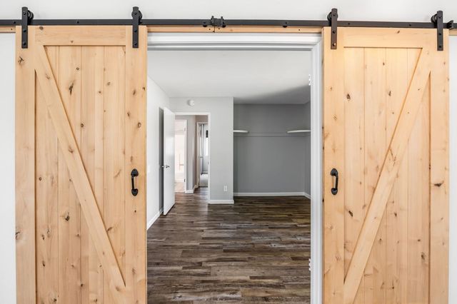 9098 Burst Ct, Sacramento, CA 95826