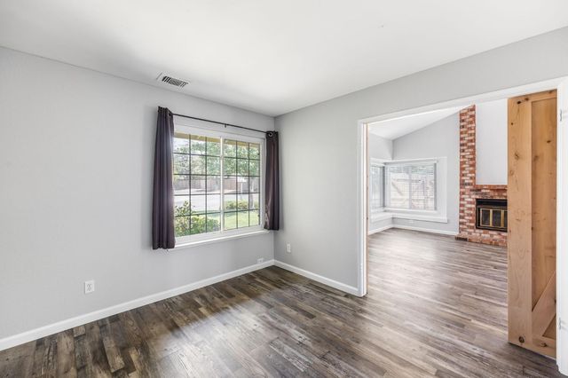 9098 Burst Ct, Sacramento, CA 95826