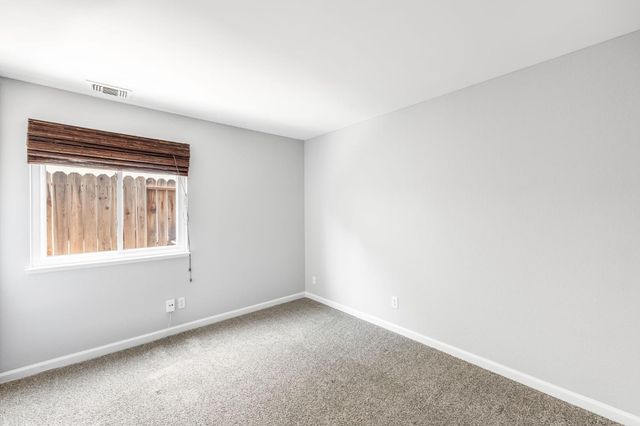 9098 Burst Ct, Sacramento, CA 95826