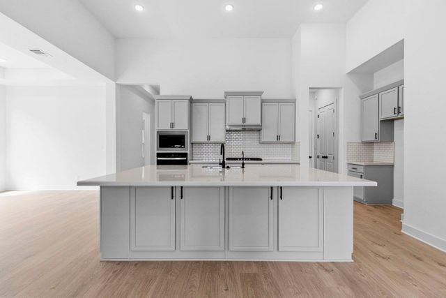 232 Five Mile Creek WAY, Kyle, TX 78640