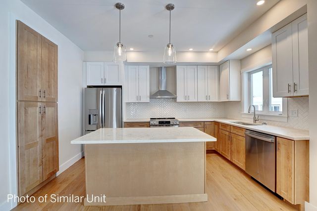 23 Kasnet Drive, Rye, NH 03870