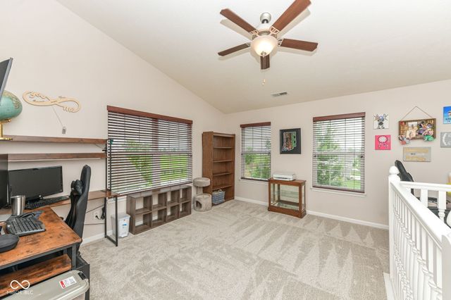 1417 Graybark, Sheridan, IN 46069