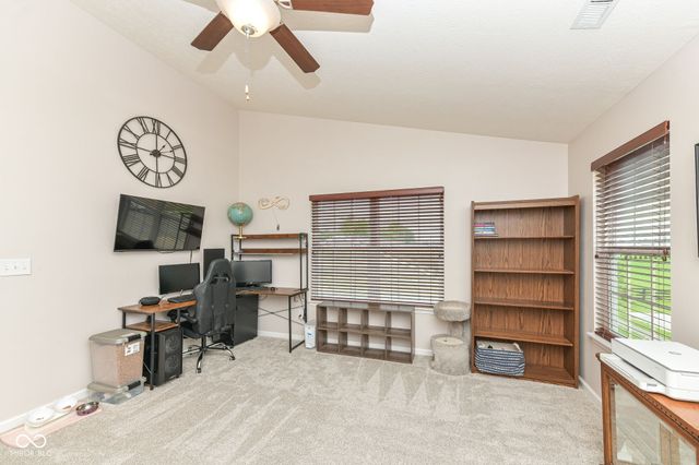 1417 Graybark, Sheridan, IN 46069