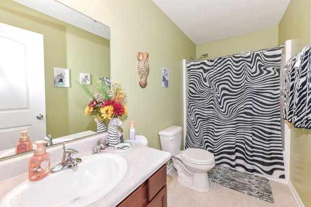 1417 Graybark, Sheridan, IN 46069