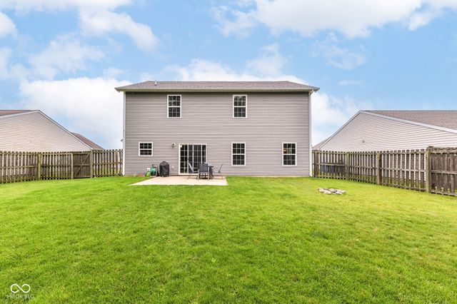 1417 Graybark, Sheridan, IN 46069