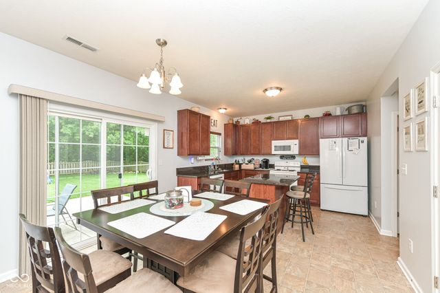 1417 Graybark, Sheridan, IN 46069