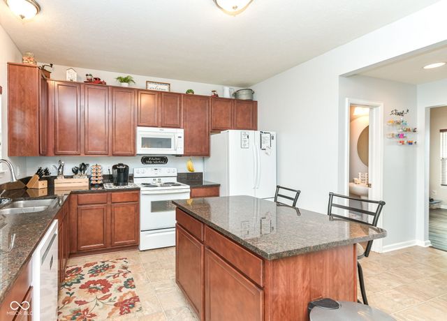 1417 Graybark, Sheridan, IN 46069
