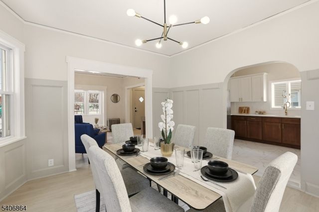 204 Pine St, Roselle Boro, NJ 07203