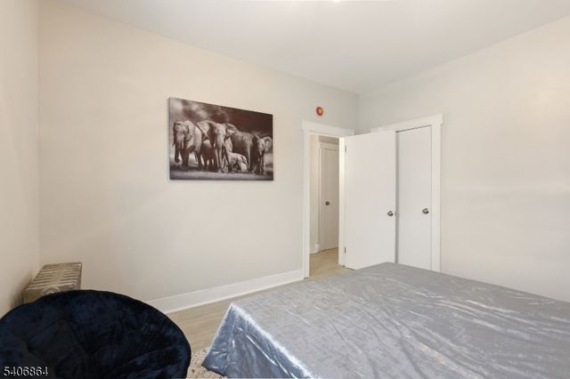 204 Pine St, Roselle Boro, NJ 07203