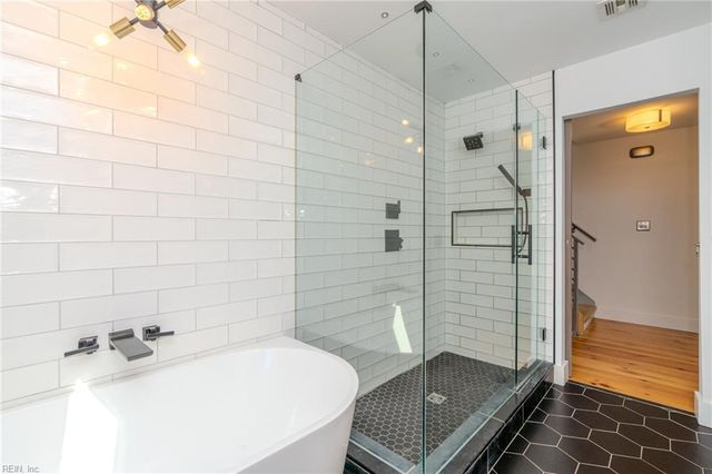 4467 Ocean View AVE, Virginia Beach, VA 23455