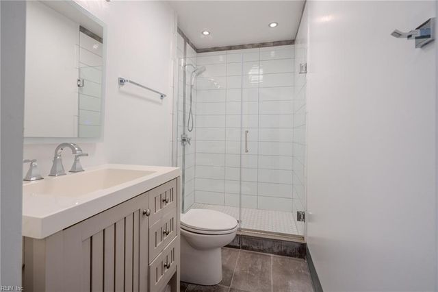 4467 Ocean View AVE, Virginia Beach, VA 23455