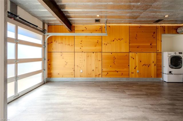 4467 Ocean View AVE, Virginia Beach, VA 23455