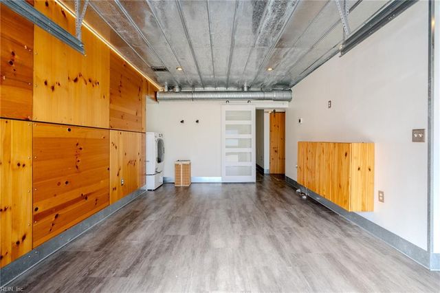 4467 Ocean View AVE, Virginia Beach, VA 23455