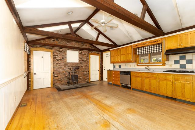 26 Park Street, Charlestown, NH 03603