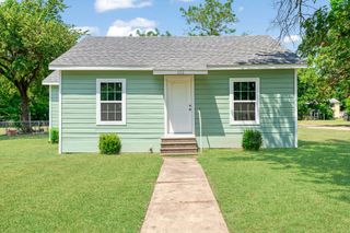602 Sunset Street, Roxton, TX 75477