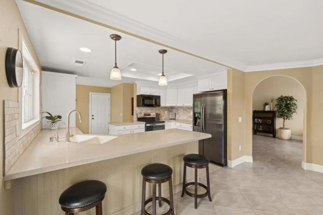 3555 Simsbury Ct, Carlsbad, CA 92010