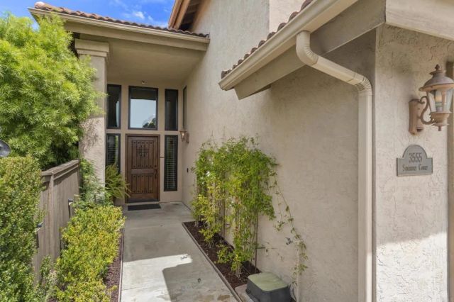 3555 Simsbury Ct, Carlsbad, CA 92010