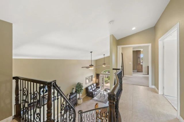 3555 Simsbury Ct, Carlsbad, CA 92010