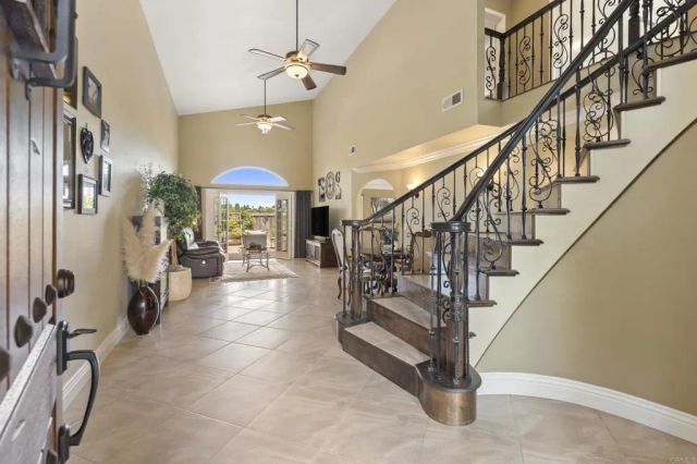 3555 Simsbury Ct, Carlsbad, CA 92010