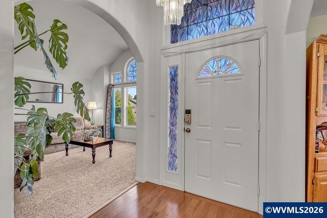 921 Hermanson St, Woodburn, OR 97071