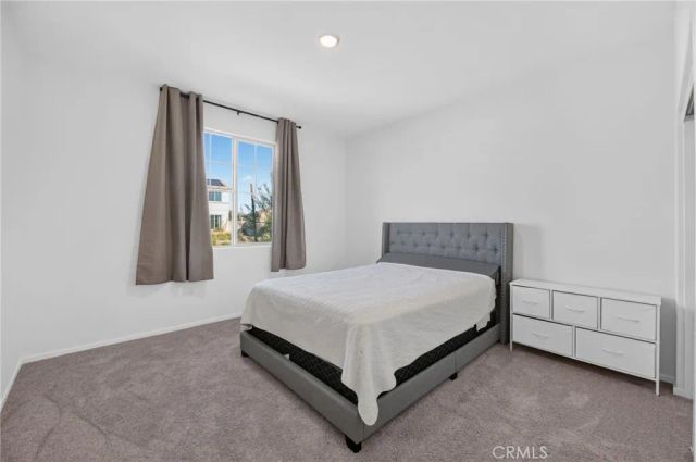 4877 Goldfinch Street, Hemet, CA 92545