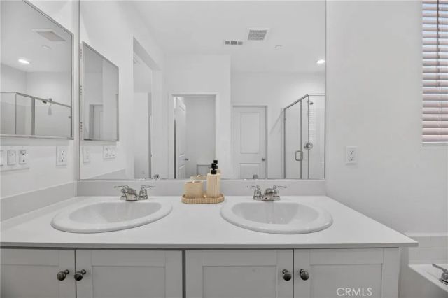 4877 Goldfinch Street, Hemet, CA 92545