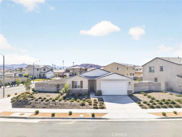 4877 Goldfinch Street, Hemet, CA 92545