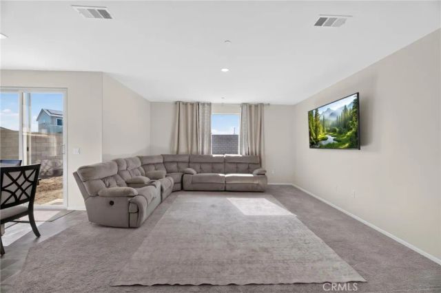 4877 Goldfinch Street, Hemet, CA 92545