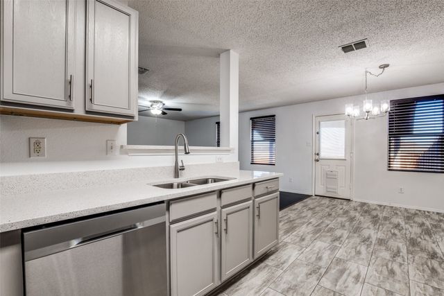 1501 Big Lake Drive, Mesquite, TX 75181