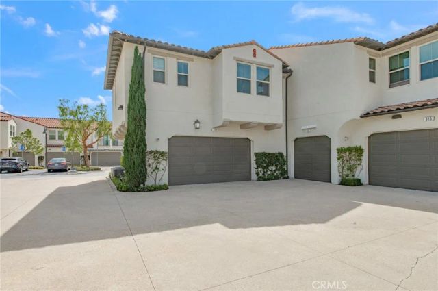 318 Trailblaze, Irvine, CA 92618